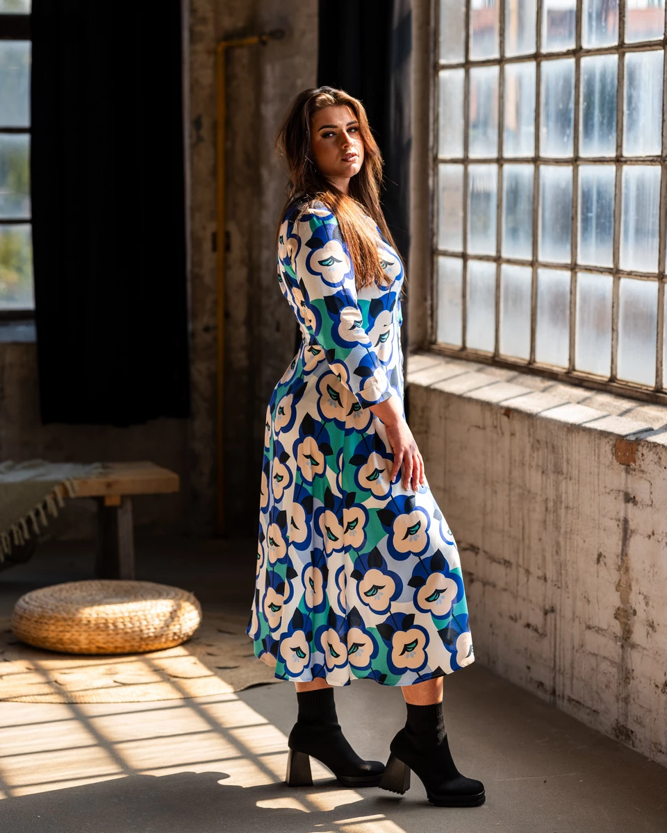 Sukienka Sophia VII - obrazek 3